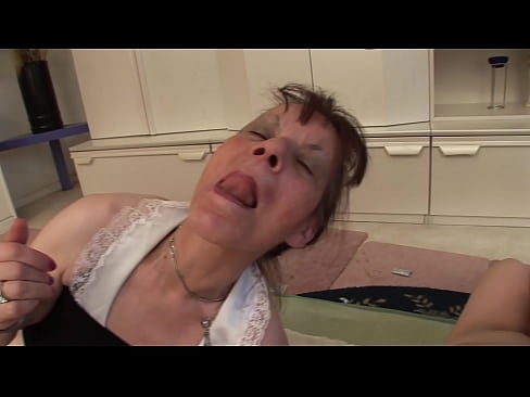 ❤️ To bedstemødre og en bedstefar har en trekant ️ Porno at da.milfnut-net.ru ☑