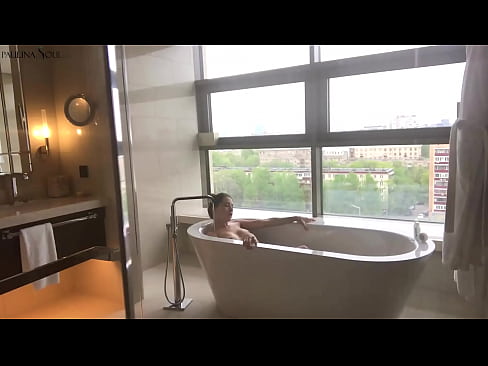 ❤️ Kæmpe babe ondt i sin fisse på badeværelset ️ Porno at da.milfnut-net.ru ☑