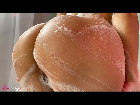 ❤️ Brunette onanerer fisse med vibrator til intens orgasme i brusebad ️ Porno at da.milfnut-net.ru ☑