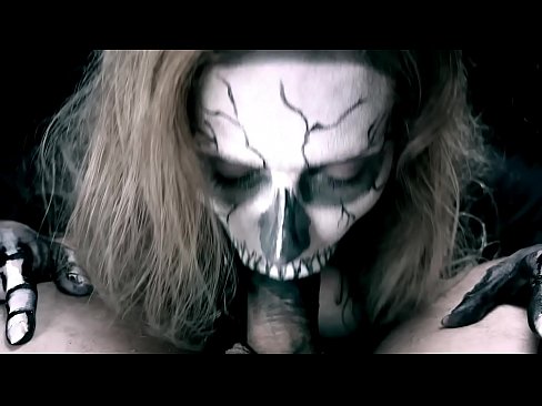 ❤️ Dæmonisk pige suger pik med sin sorte mund og sluger sperm. ️ Porno at da.milfnut-net.ru ☑