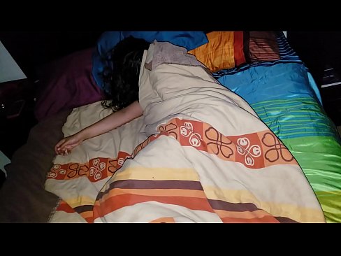 ❤️ Stedbarn skælder sin unge stedmor ud, mens hun sover. ️ Porno at da.milfnut-net.ru ☑